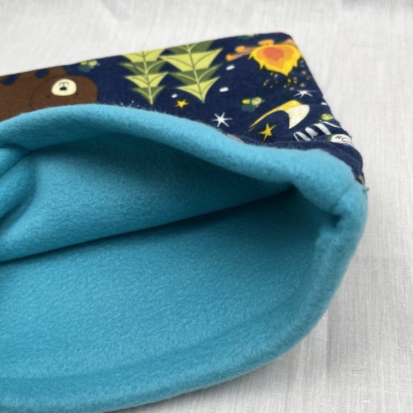 Handmade Guinea‎ Pig & Hedgehog Snuggle Sack Cuddle Pouch Design Fleece Small - Picture 3 of 6